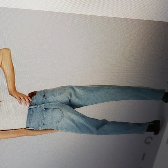 VINTAGE LEE HIGH RISE JEAN'S - Picture 10 of 10